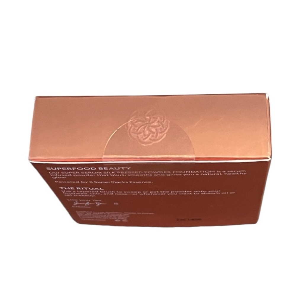 ⚫️ Yensa SUPER SERUM SILK PRESSED POWDER FOUNDATION in Shade Fair 2 - Picture 8 of 9